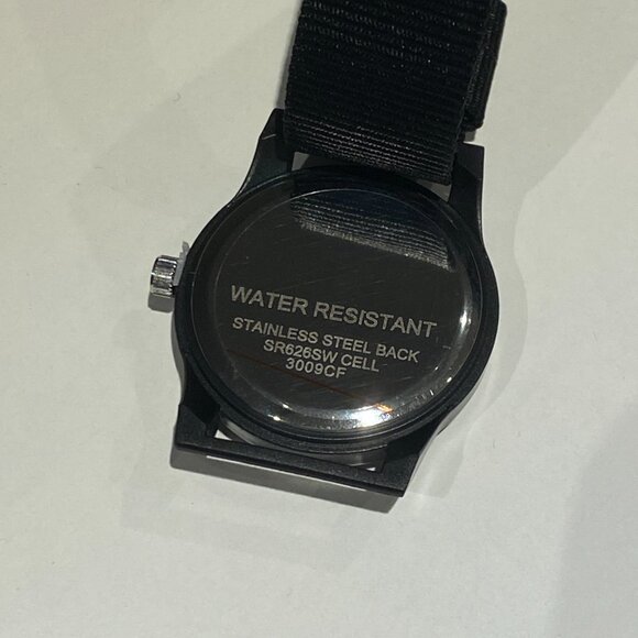 RARE BRAND NEW DAISO MILI WATCH MILITARY FIELD WATCH BLACK (1) - Picture 6 of 6